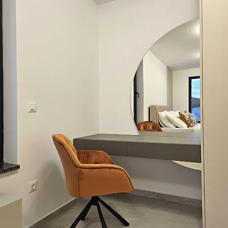 Villa White *
