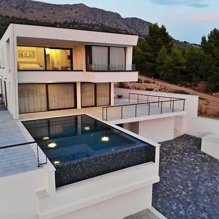 White Villa *